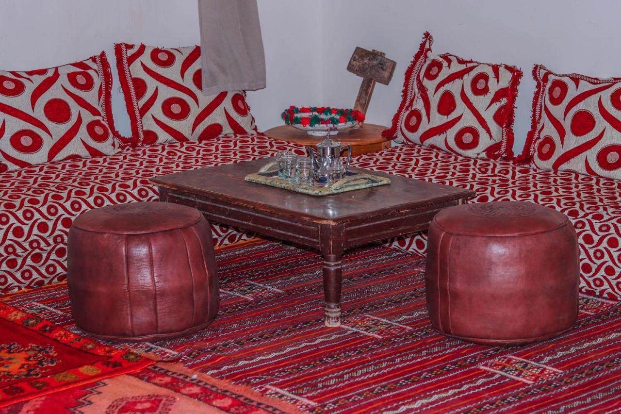 Gite Ait Lmaalam Chez Ahmed สกูรา ภายนอก รูปภาพ