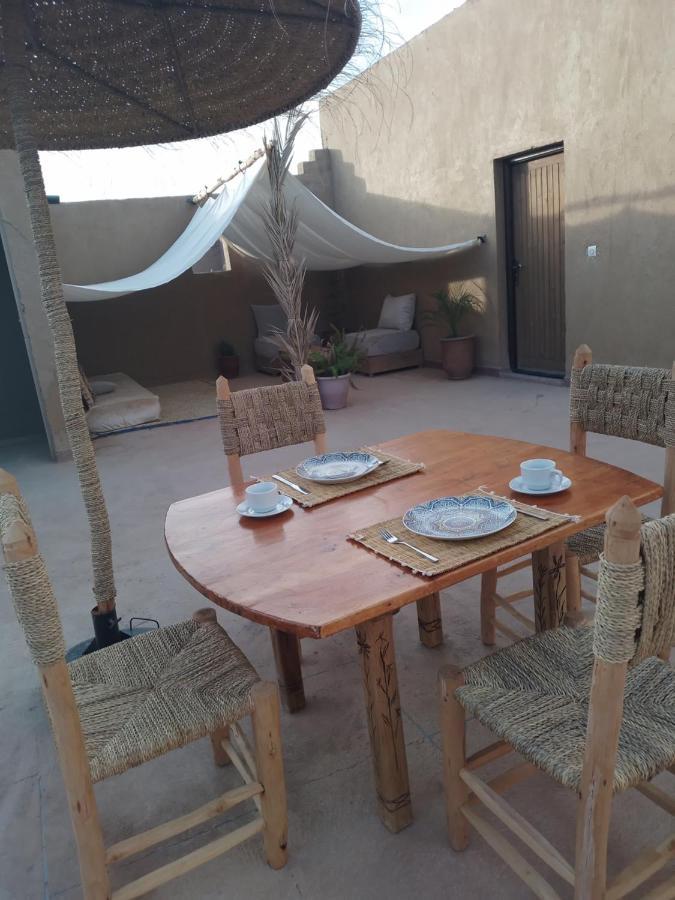 Gite Ait Lmaalam Chez Ahmed สกูรา ภายนอก รูปภาพ